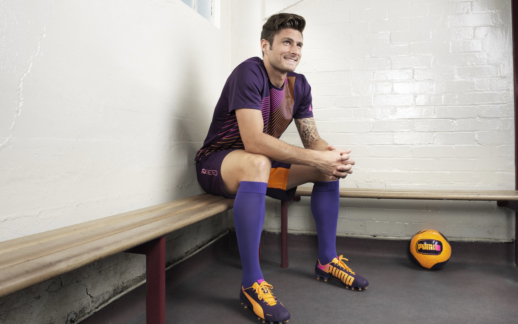 英超青训体系心理压力管理促进技术动作稳定性的探索，英超青训最好的球队